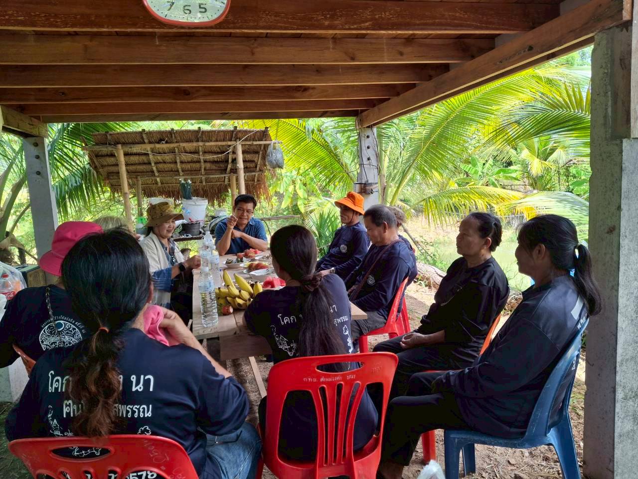 พช.โคกศรีสุพรรณ : ดำเนินการกิจกรรม"เอามื้อ สามัคคี"อำเภอโคกศรีสุพรรณ