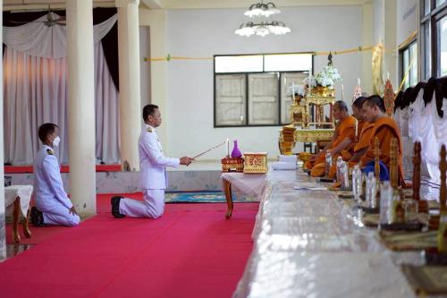 พช.โคกศรีสุพรรณ จ.สกลนคร:ร่วมพิธีบำเพ็ญกุศลสตมวารครบรอบ ๑๐๐ วัน แห่งการสวรรคต
